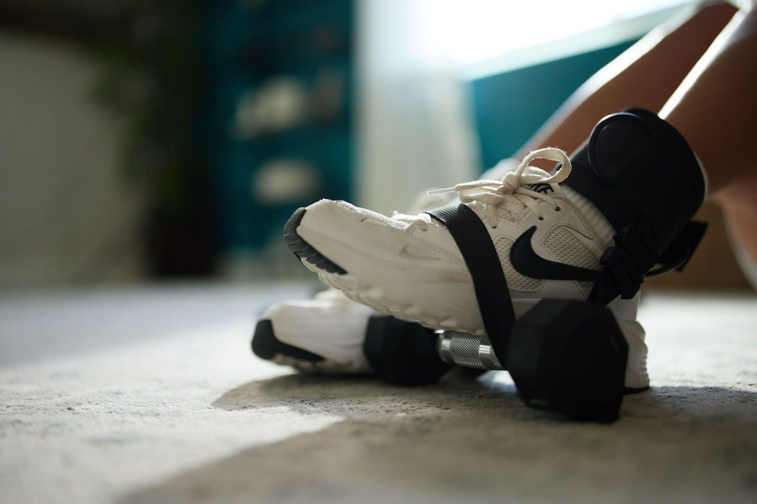 Omnistrap vs Other Lower Body Workout Equipment: Which is Best for Your Fitness Goals?